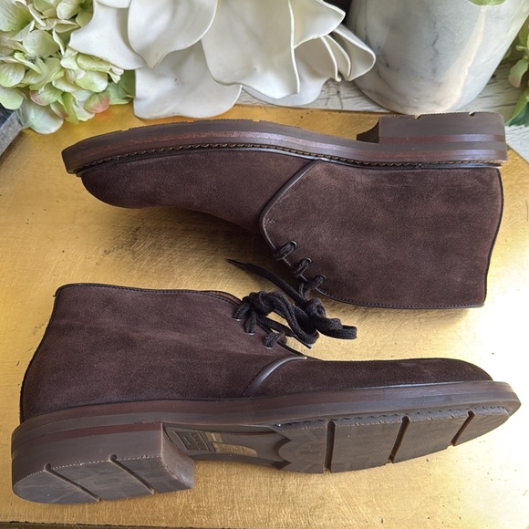 Aquatalia Raphael Oxford Waterproof Chukka Boots in Brown Suede main image 9